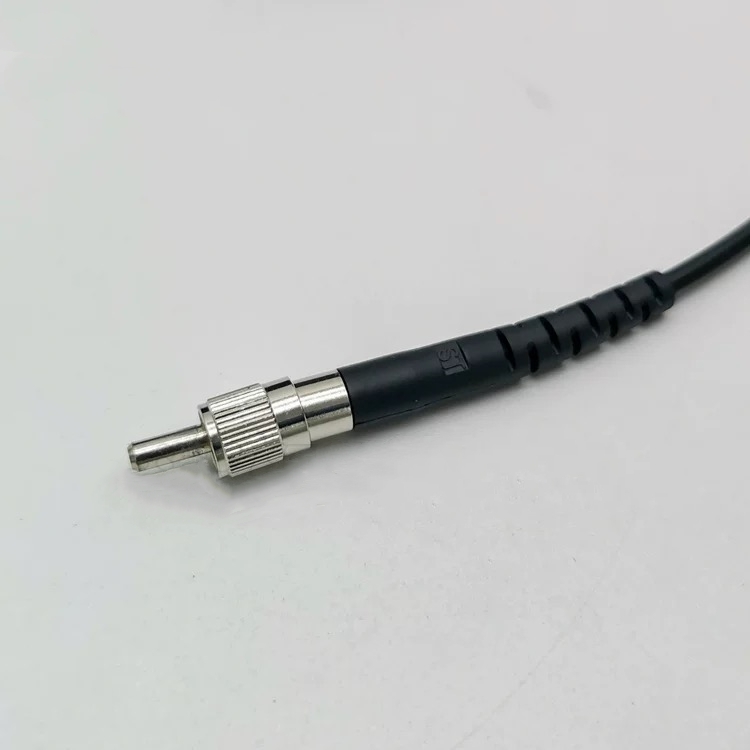 SMA905 光ジャンパー 2000um SMA プラスチッ - Laser Beam Expander のレビューと価格