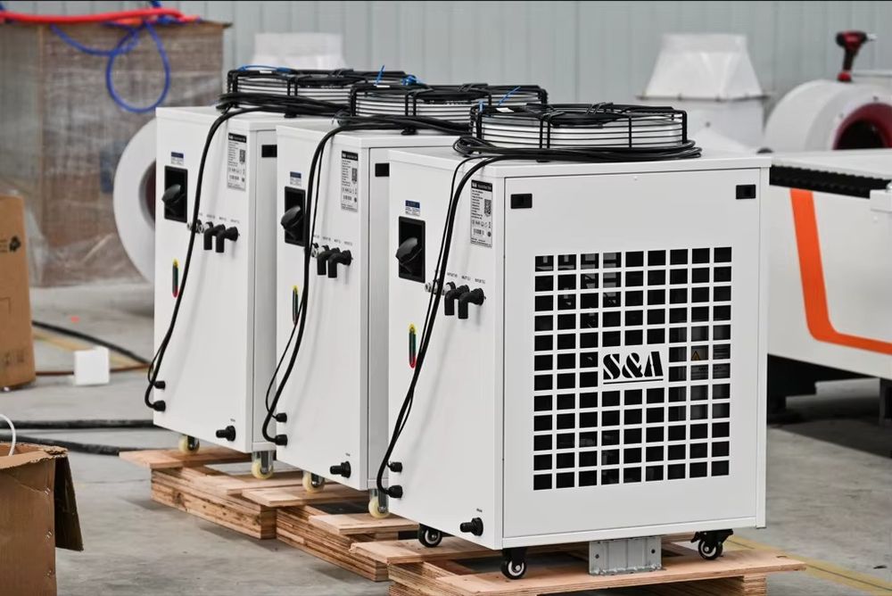 業務用産業用レーザー切断機 ファイバーレーザー切断シート 3 - Industrial Laser Cutting Machines のレビューと価格